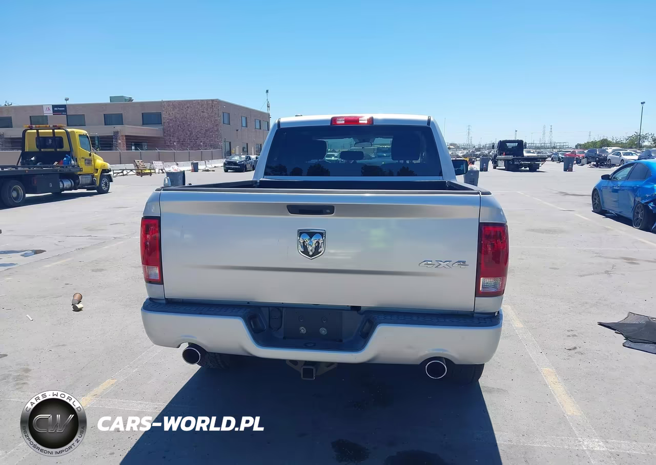 2016 Ram 1500 Express VIN:1C6RR7FT7GS161927 - 16