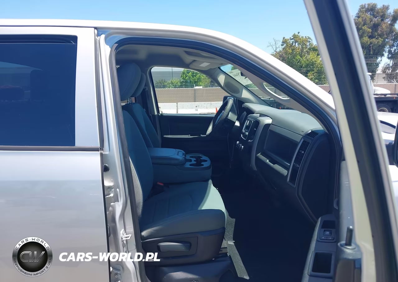 2016 Ram 1500 Express VIN:1C6RR7FT7GS161927 - 5