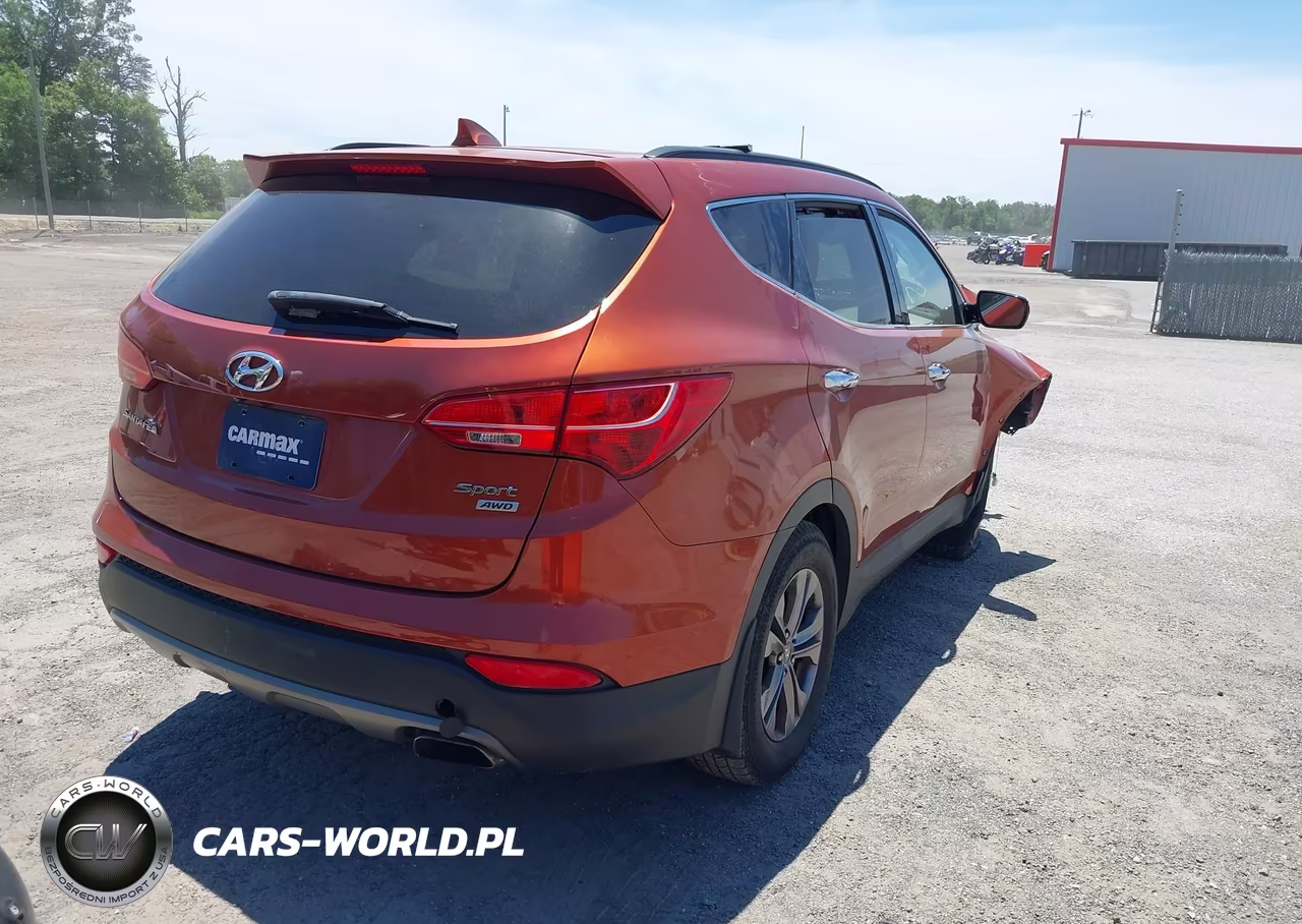 2015 Hyundai Santa Fe Sport 2.4L VIN:5XYZUDLB6FG251835 - 4
