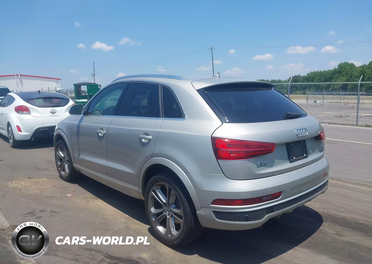 2016 Audi Q3 2.0T Premium Plus VIN:WA1GFCFS2GR004722 - 3