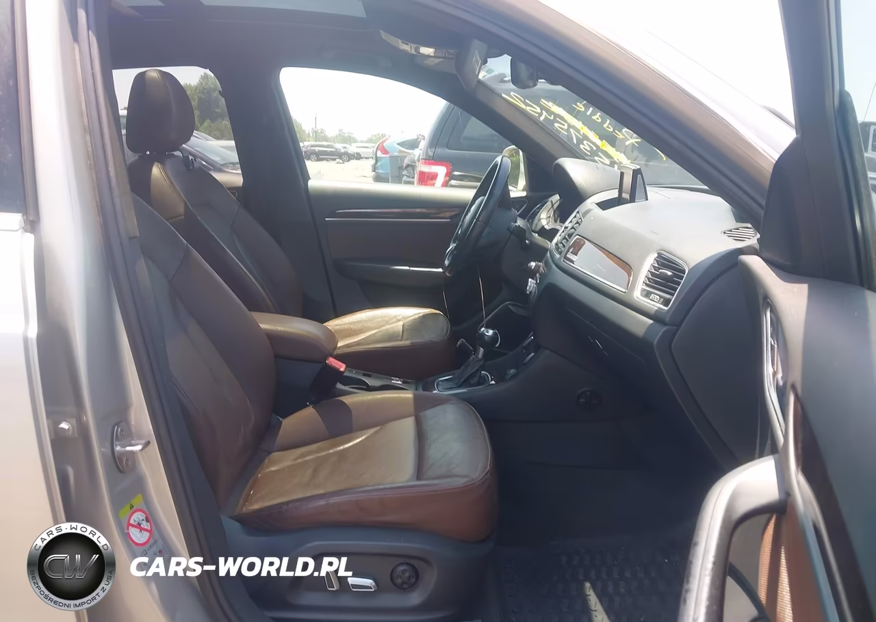 2016 Audi Q3 2.0T Premium Plus VIN:WA1GFCFS2GR004722 - 5