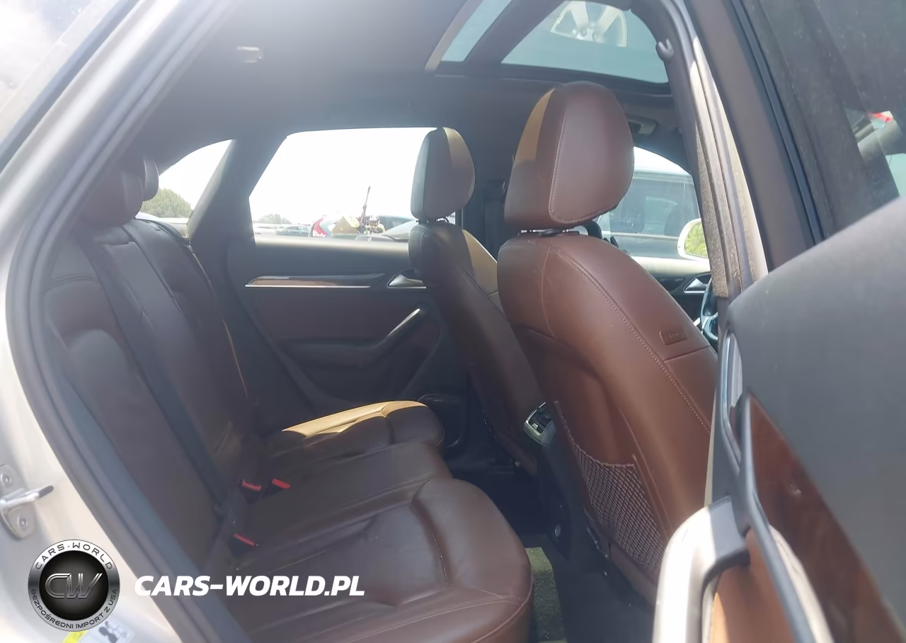 2016 Audi Q3 2.0T Premium Plus VIN:WA1GFCFS2GR004722 - 8