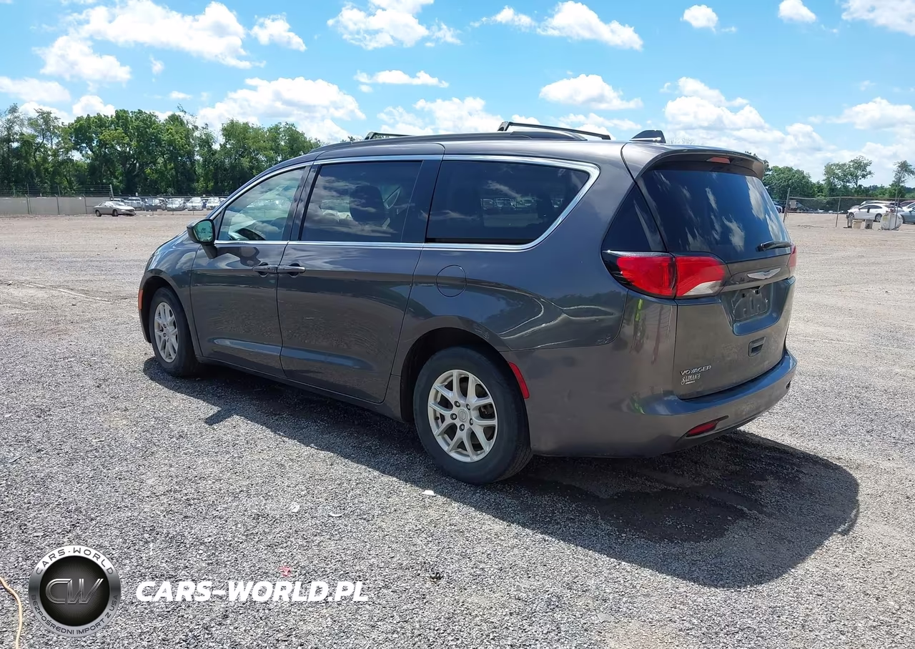 2020 Chrysler Voyager Lxi VIN:2C4RC1DG6LR182051 - 3