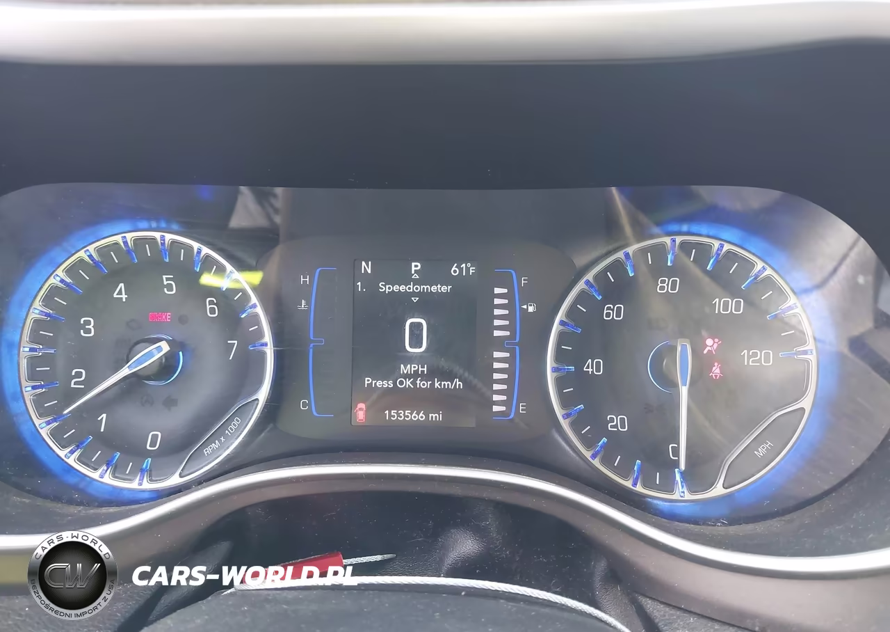2020 Chrysler Voyager Lxi VIN:2C4RC1DG6LR182051 - 7