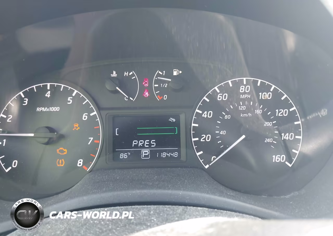 2014 Nissan Sentra S VIN:3N1AB7AP1EL687618 - 7