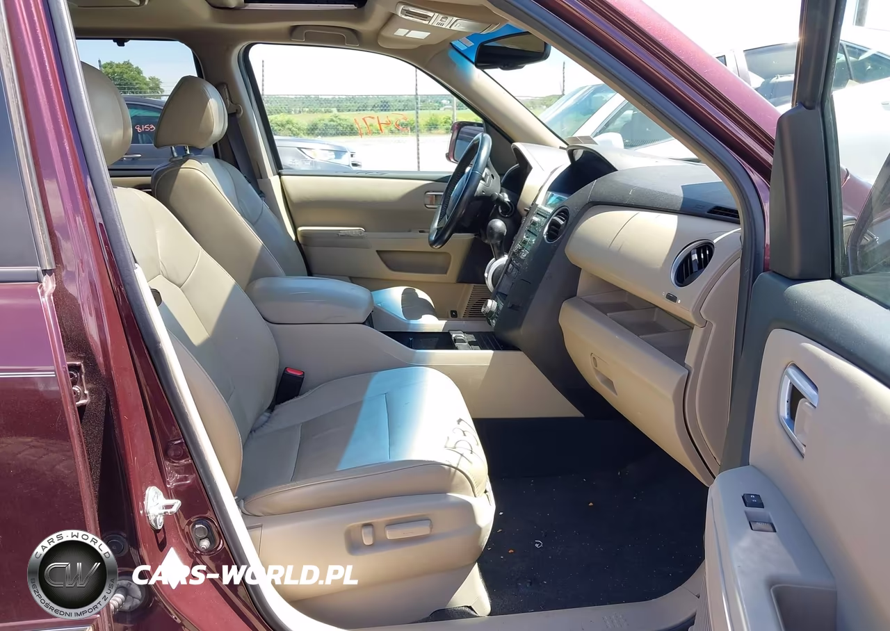 2011 Honda Pilot Touring VIN:5FNYF4H98BB030783 - 5