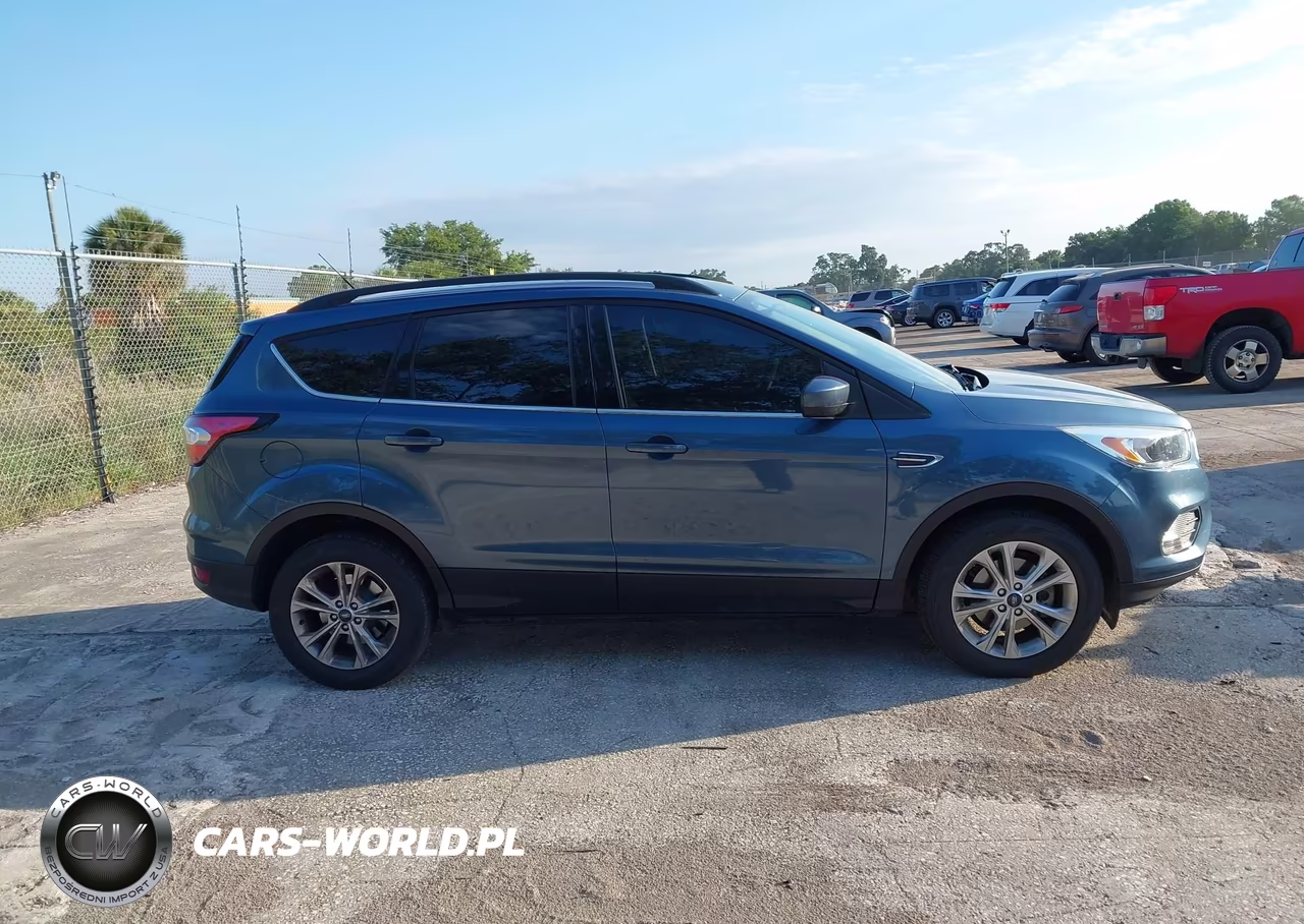 2018 Ford Escape Se VIN:1FMCU0GD2JUB97611 - 13