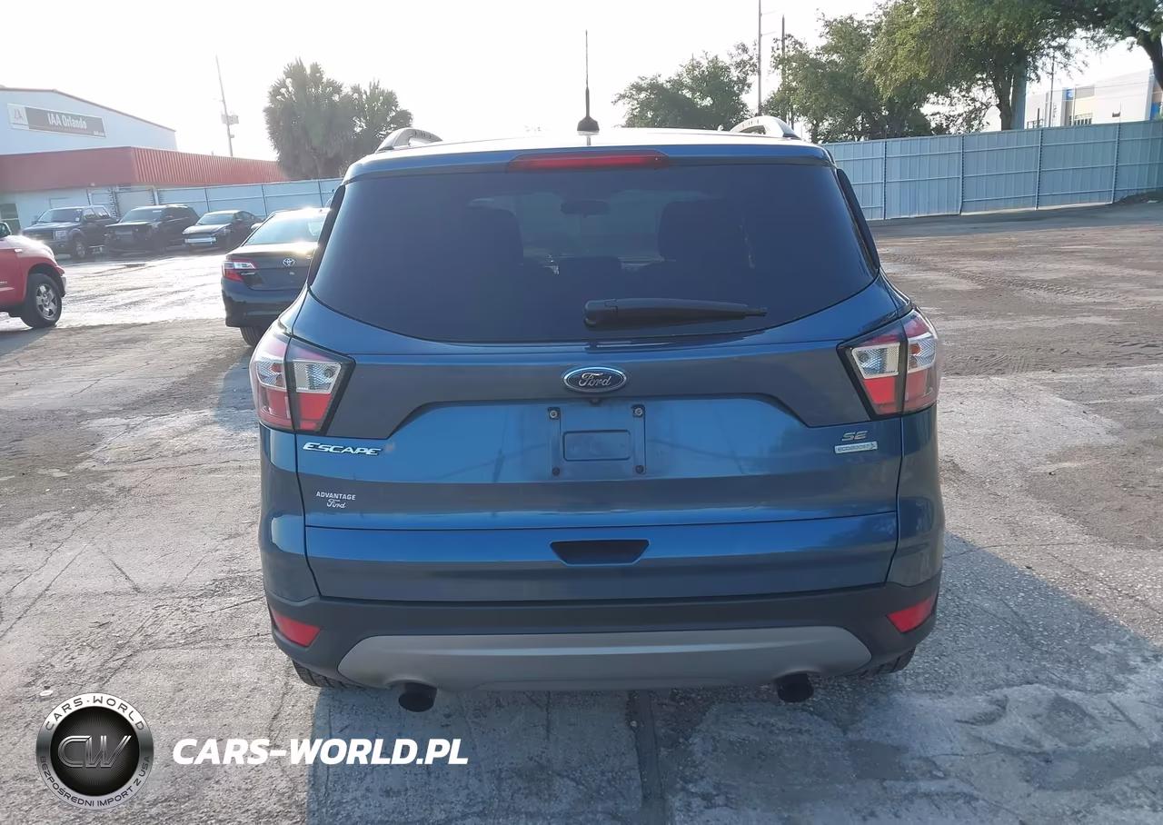 2018 Ford Escape Se VIN:1FMCU0GD2JUB97611 - 16
