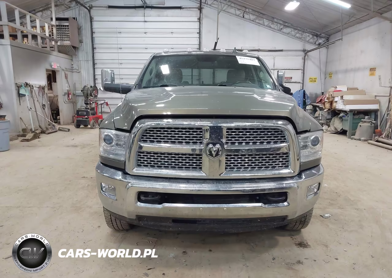 2013 Ram 3500 Laramie VIN:3C63RRJL8DG560051 - 14