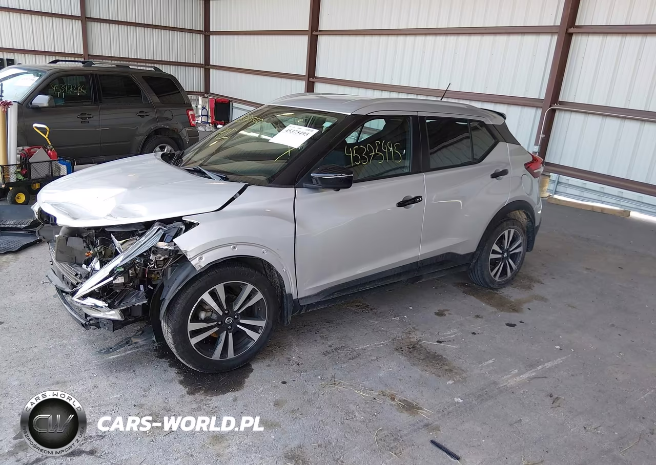 2018 Nissan Kicks Sr VIN:3N1CP5CU8JL510799 - 2