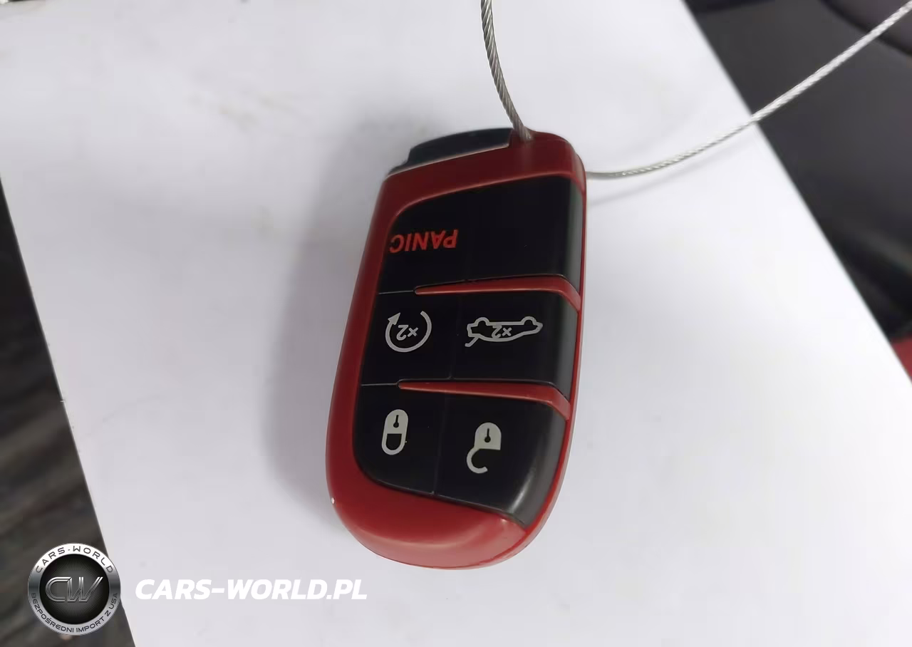 2018 Dodge Challenger 392 Hemi Scat Pack Shaker VIN:2C3CDZFJ4JH111447 - 11