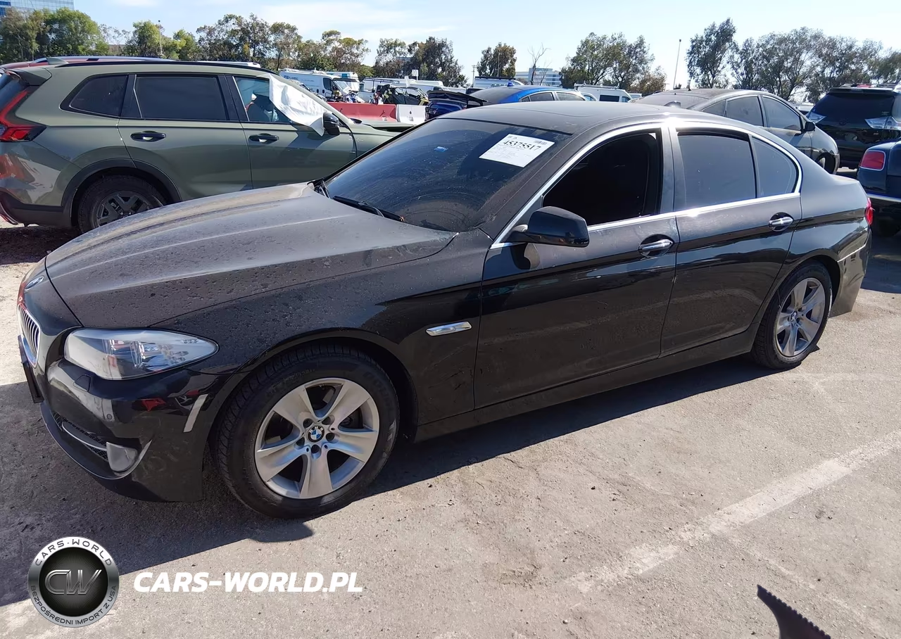 2013 BMW 528I xDrive VIN:WBAXH5C59DD109368 - 2