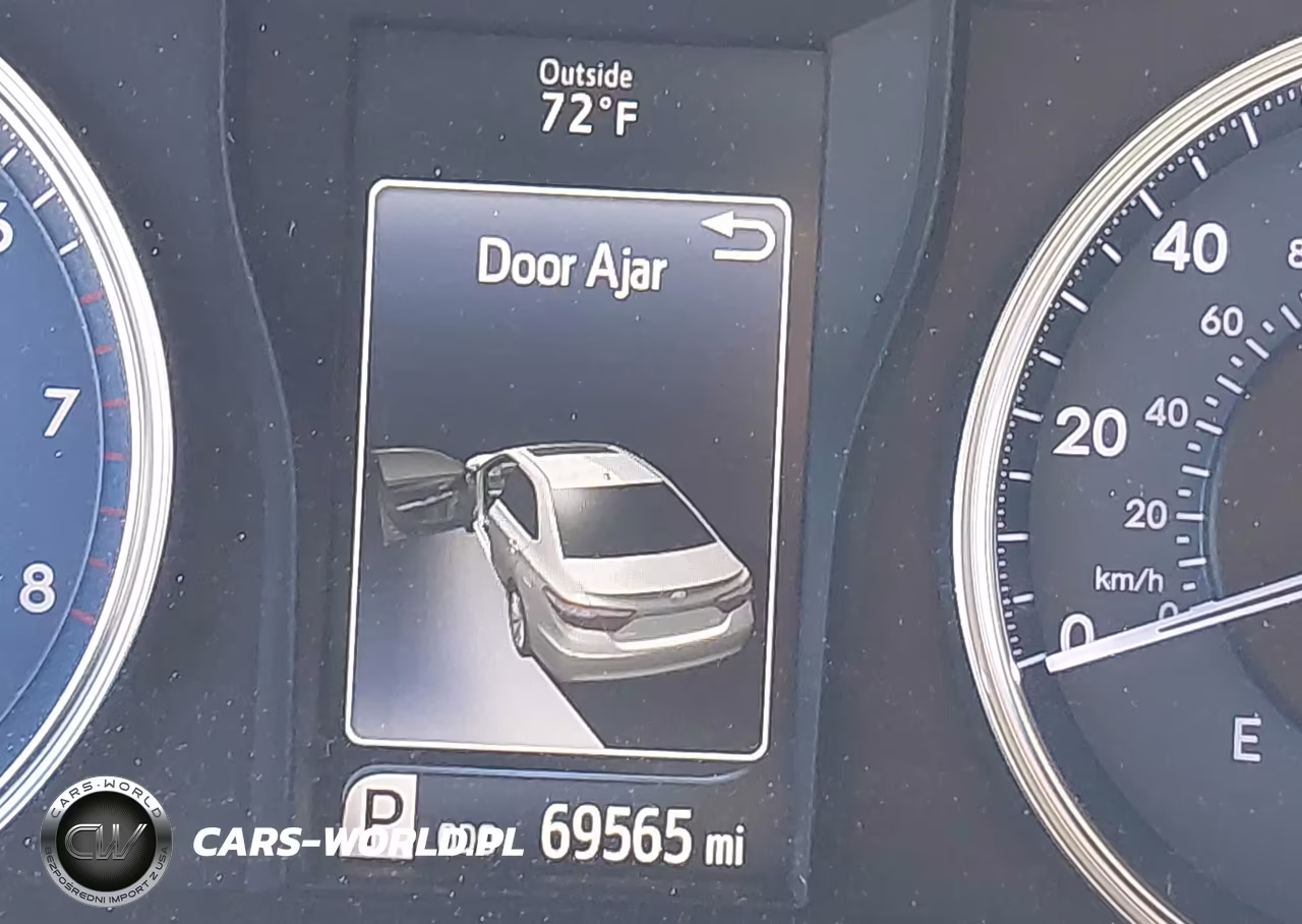 2017 Toyota Camry Le VIN:4T1BF1FK0HU337824 - 16