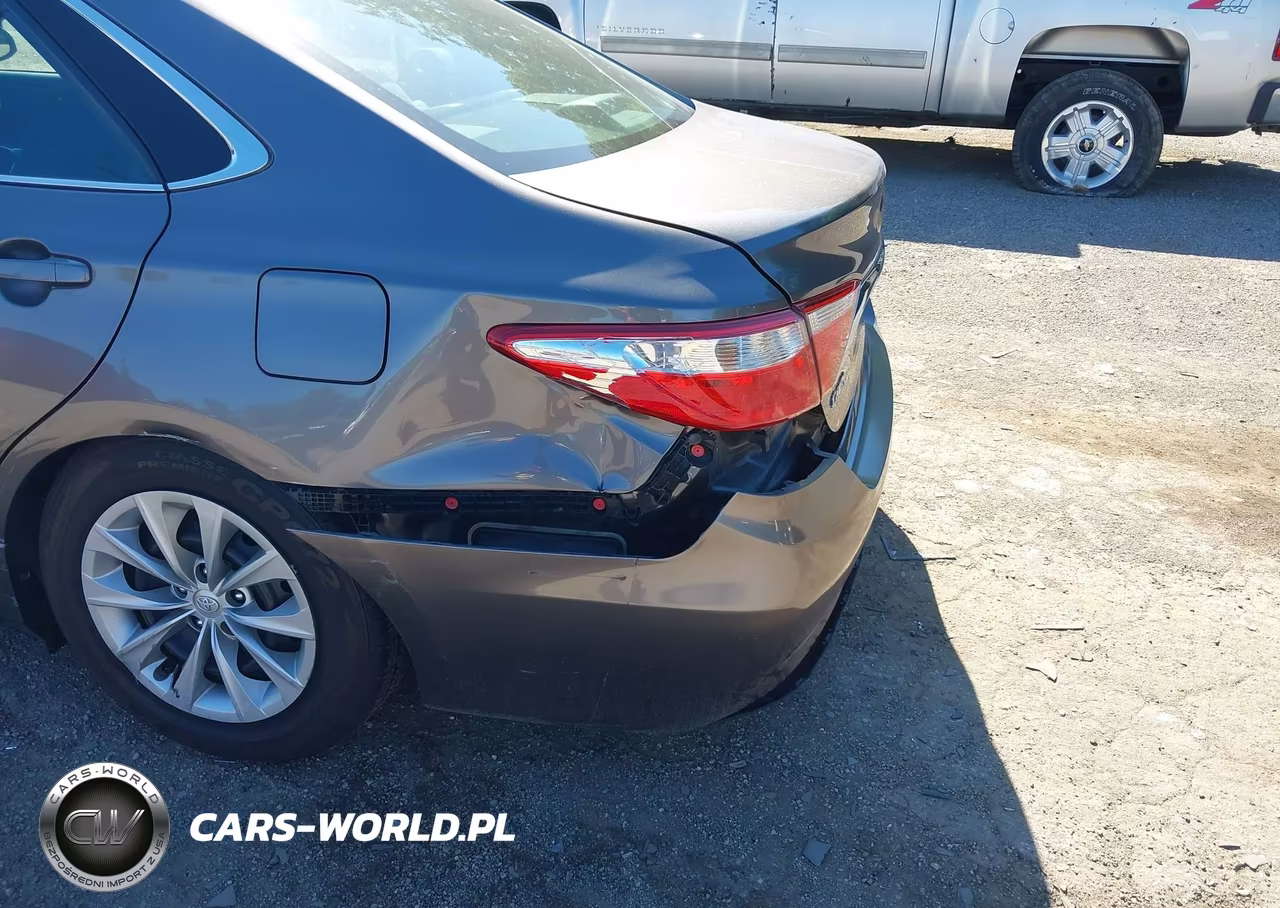 2017 Toyota Camry Le VIN:4T1BF1FK0HU337824 - 6