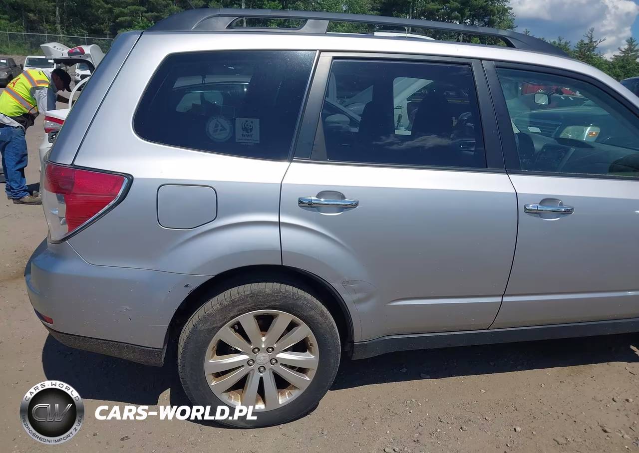 2012 Subaru Forester 2.5X Premium VIN:JF2SHADC6CH437178 - 14