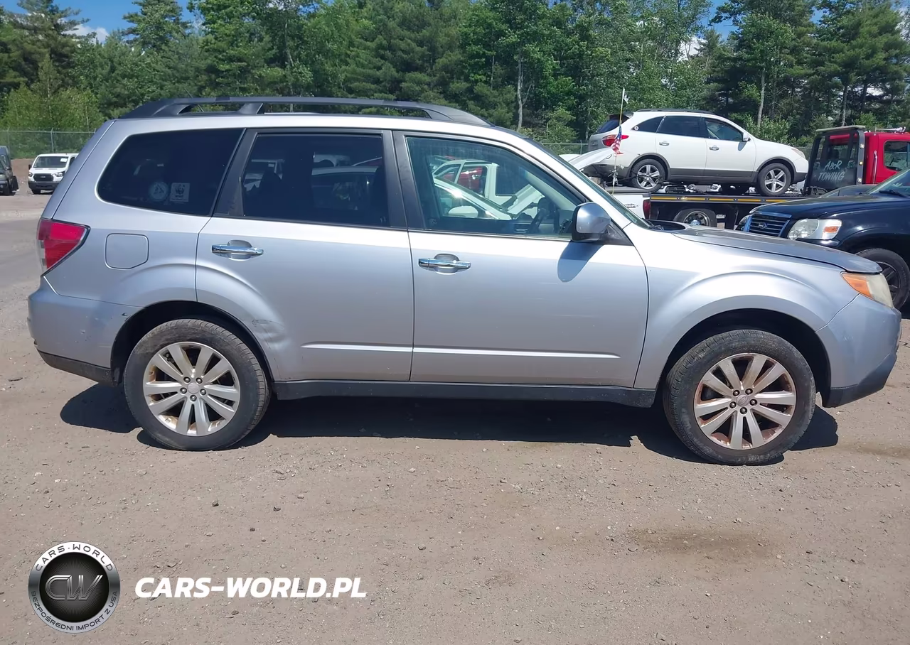 2012 Subaru Forester 2.5X Premium VIN:JF2SHADC6CH437178 - 6