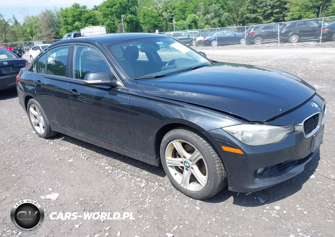 2013 BMW 328I xDrive – zdjęcie 1 z 11