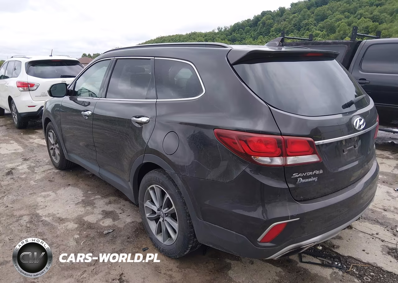 2017 Hyundai Santa Fe Se VIN:KM8SMDHF0HU216105 - 3