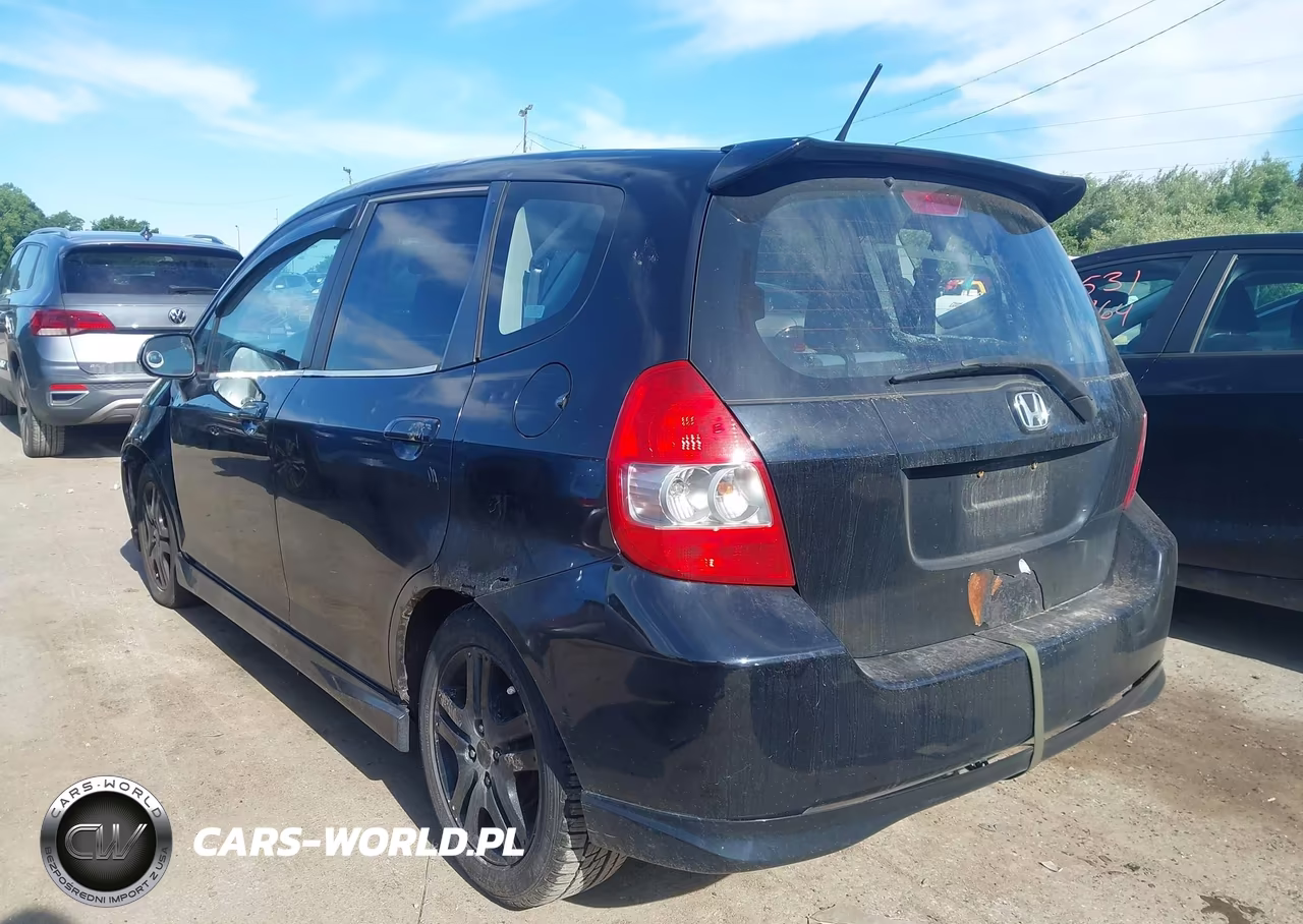 2008 Honda Fit Sport VIN:JHMGD38648S060777 - 3
