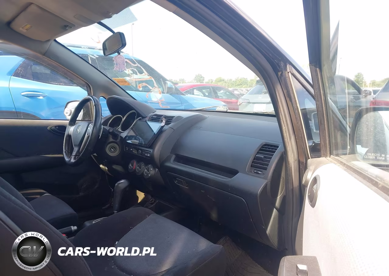 2008 Honda Fit Sport VIN:JHMGD38648S060777 - 5