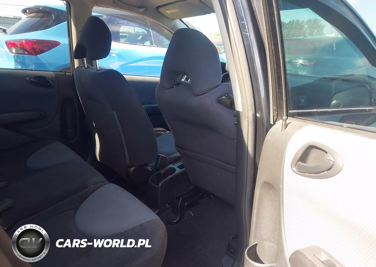 2008 Honda Fit Sport VIN:JHMGD38648S060777 - 8