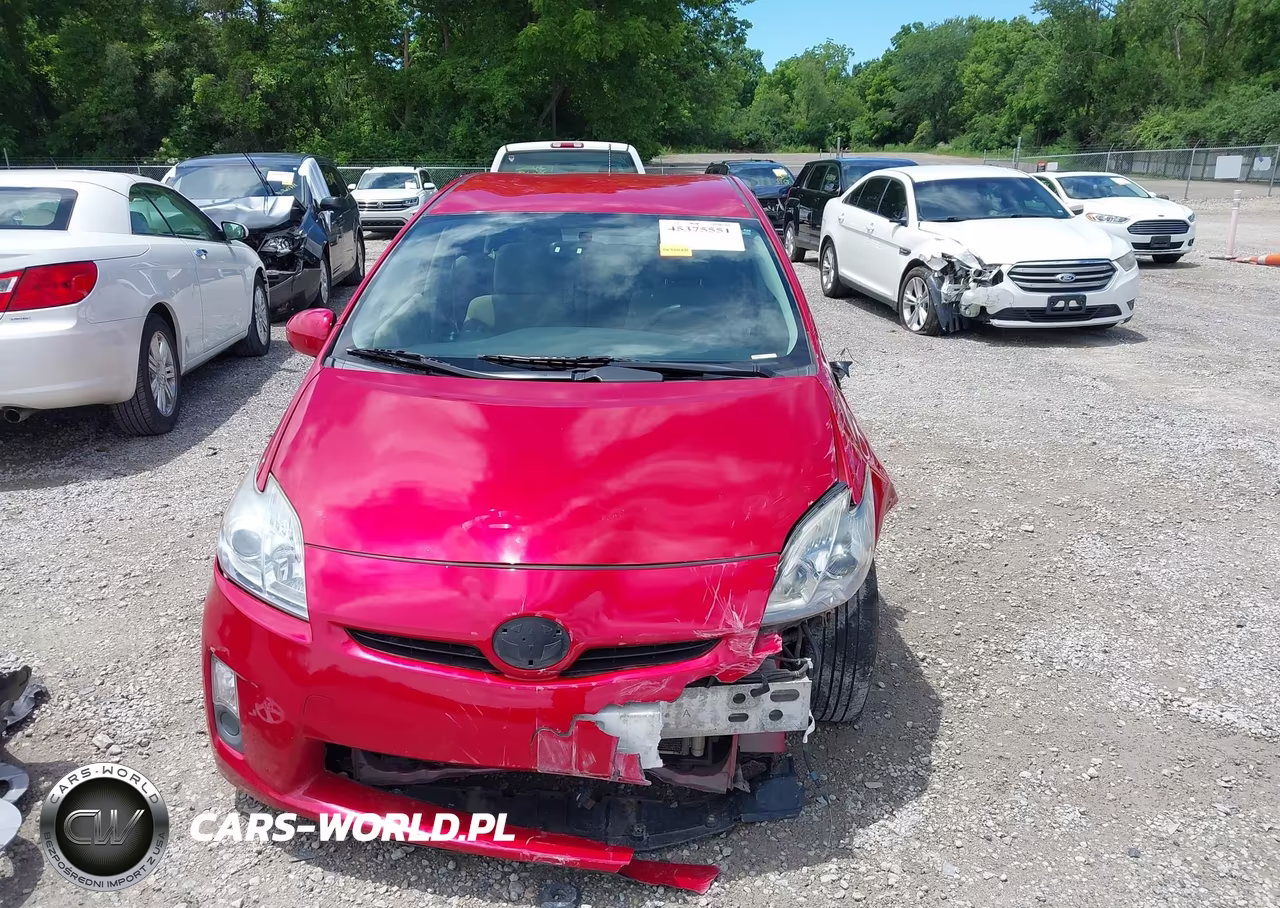 2011 Toyota Prius Two VIN:JTDKN3DU7B5308524 - 13