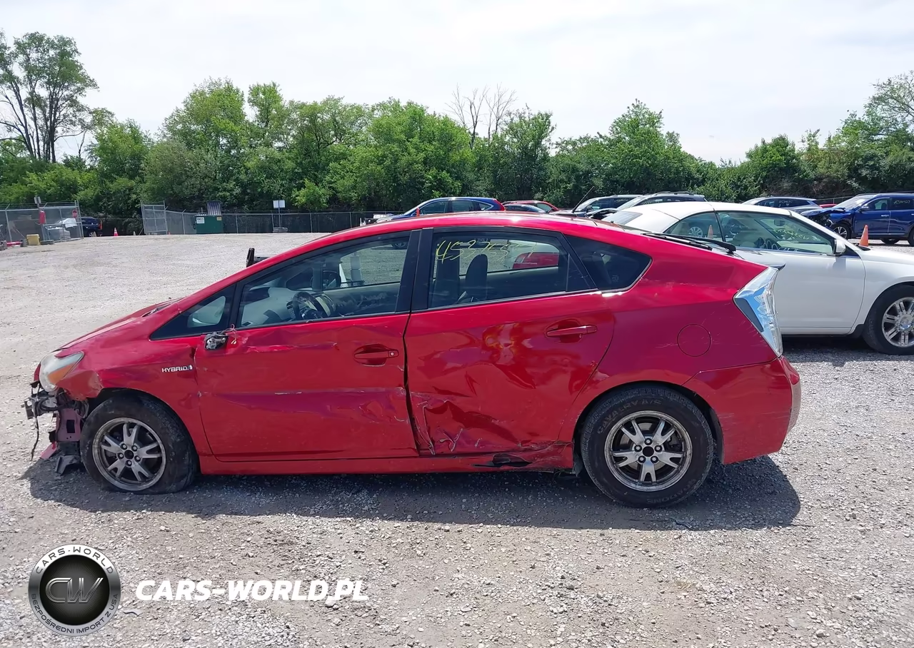 2011 Toyota Prius Two VIN:JTDKN3DU7B5308524 - 15