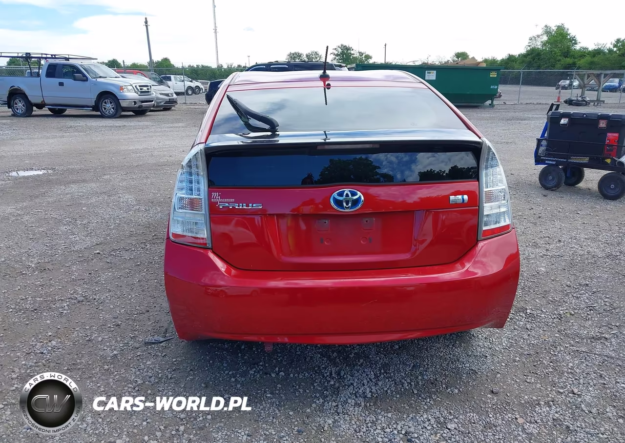 2011 Toyota Prius Two VIN:JTDKN3DU7B5308524 - 17
