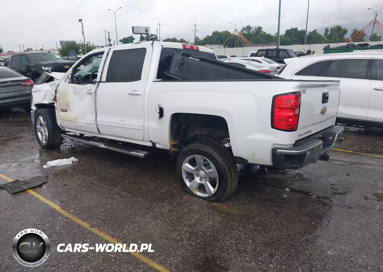 2018 Chevrolet Silverado 1500 Lt VIN:3GCPCREC1JG530195 - 3