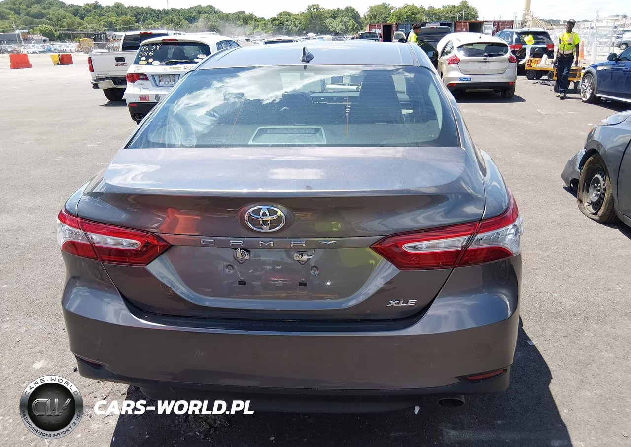 2019 Toyota Camry Xle VIN:4T1B11HK8KU805253 - 16