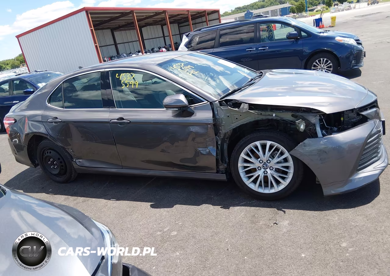 2019 Toyota Camry Xle VIN:4T1B11HK8KU805253 - 17