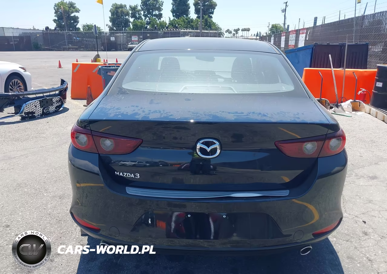 2026 Mazda Mazda3 2.5 S Preferred VIN:JM1BPACL5T1877954 - 17
