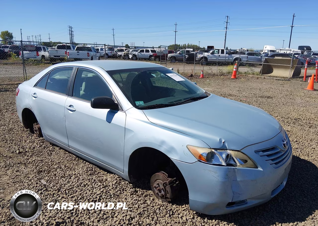 2008 Toyota Camry Le – zdjęcie 1 z 15