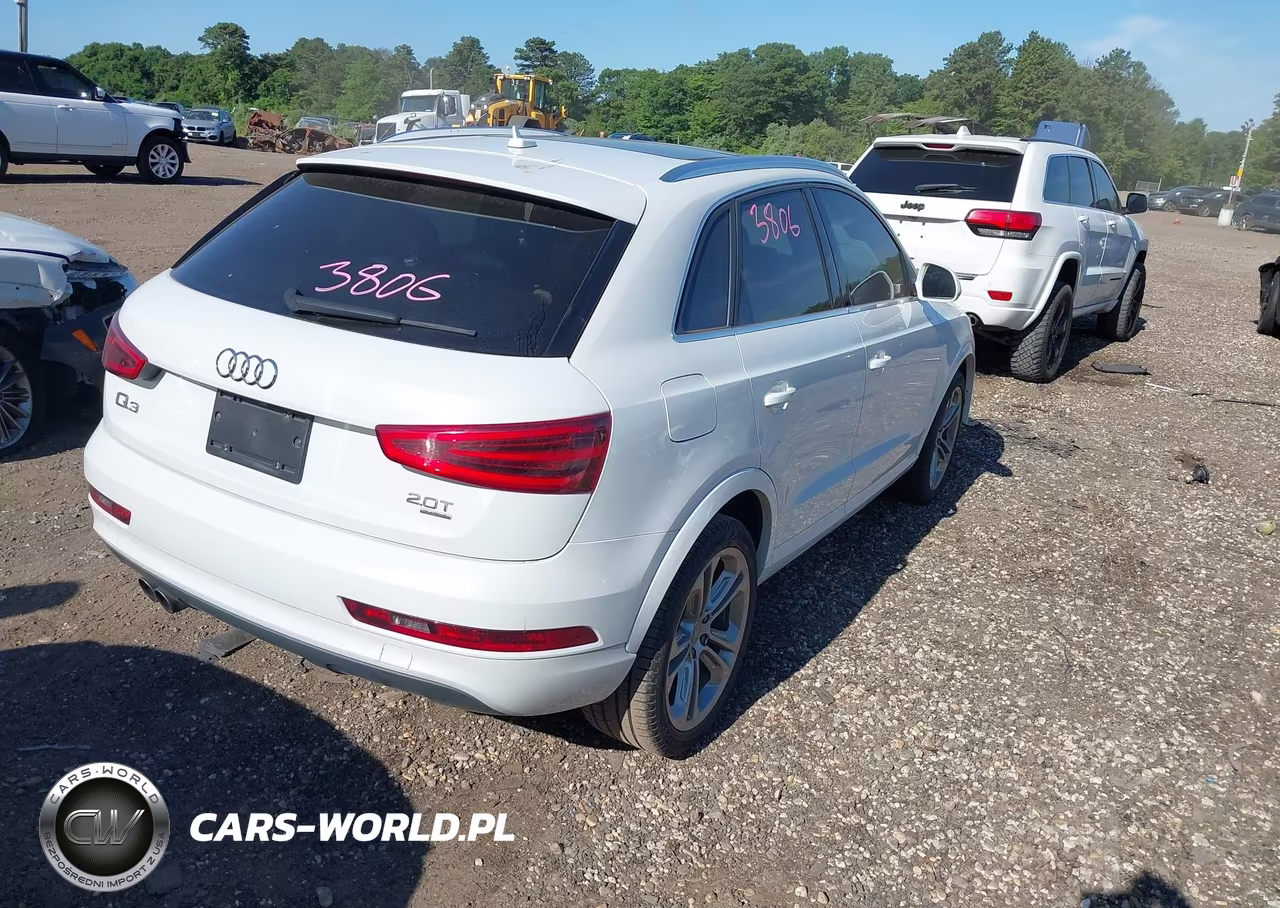 2015 Audi Q3 2.0T Premium Plus VIN:WA1EFCFS4FR005411 - 4