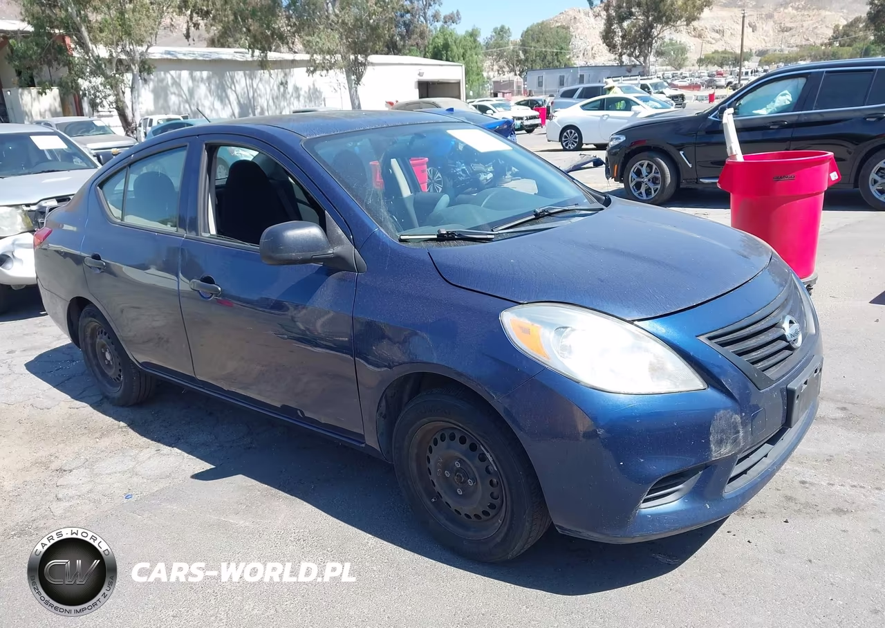 2014 Nissan Versa 1.6 S