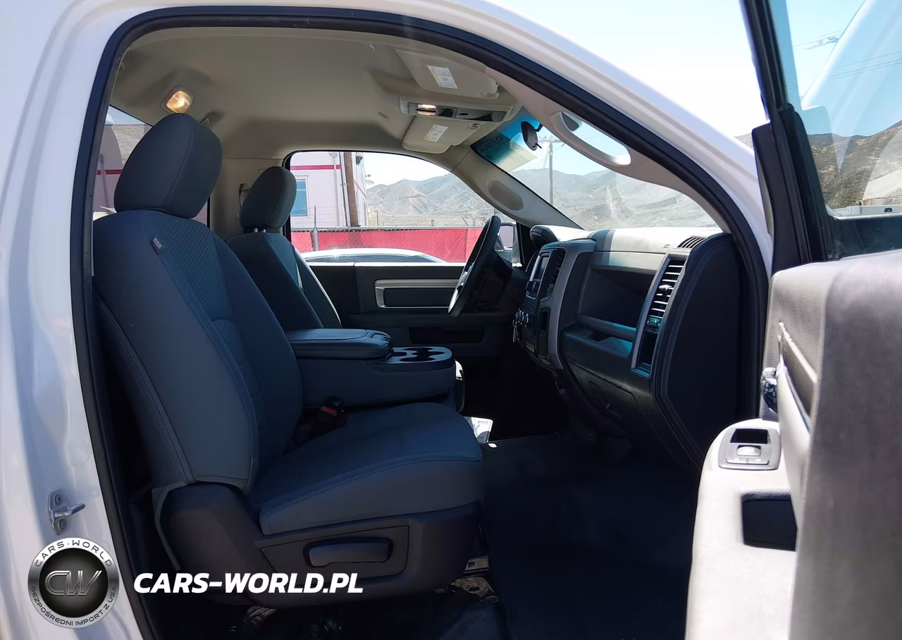 2020 Ram 1500 Classic Tradesman 4X2 8' Box VIN:3C6JR6DG2LG253686 - 5