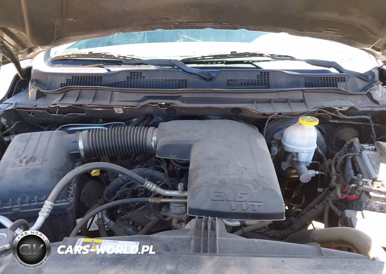 2018 Ram 1500 Tradesman 4X2 8' Box VIN:3C6JR6DG6JG255390 - 10