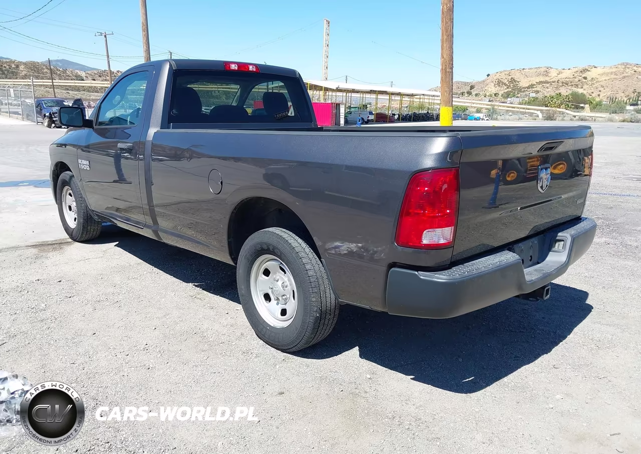 2018 Ram 1500 Tradesman 4X2 8' Box VIN:3C6JR6DG6JG255390 - 3