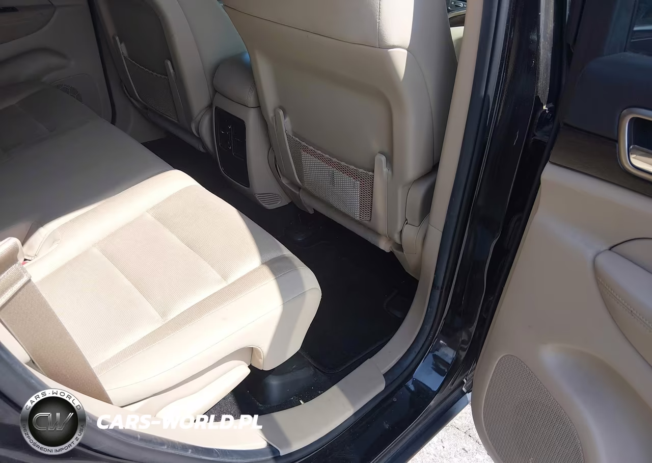 2014 Jeep Grand Cherokee Laredo VIN:1C4RJFAG8EC369732 - 8