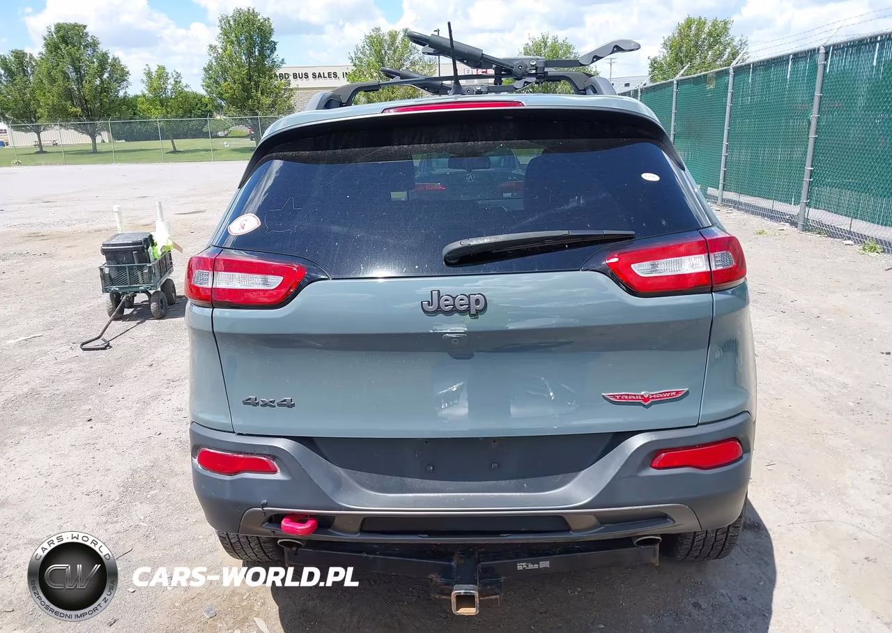 2015 Jeep Cherokee Trailhawk VIN:1C4PJMBS0FW598808 - 16