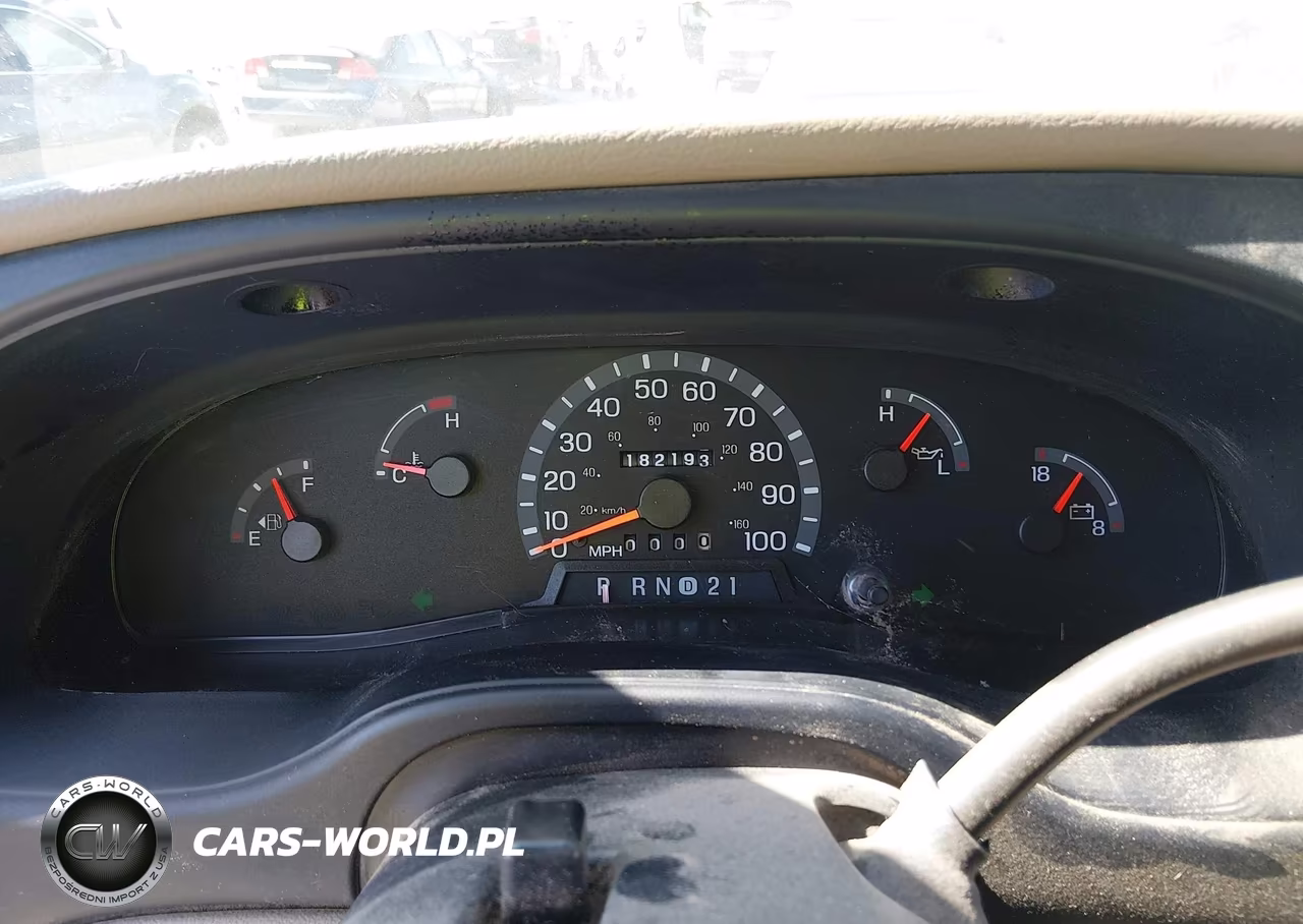 2002 Ford E-150 Commercial-Recreational VIN:1FDRE14252HA93513 - 7