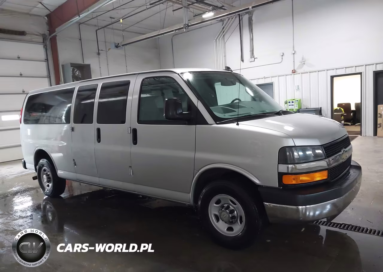 2016 Chevrolet Express 3500 Lt VIN:1GAZGPFFXG1276030 - 18
