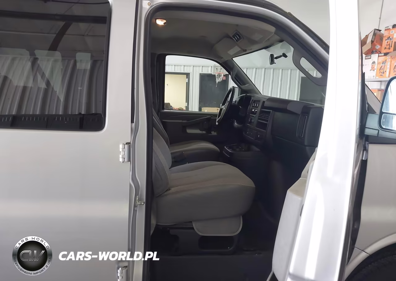 2016 Chevrolet Express 3500 Lt VIN:1GAZGPFFXG1276030 - 5