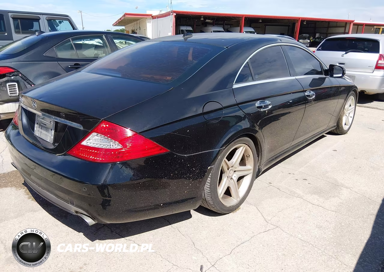 2011 Mercedes-Benz Cls 550 VIN:WDDDJ7CB3BA171736 - 4