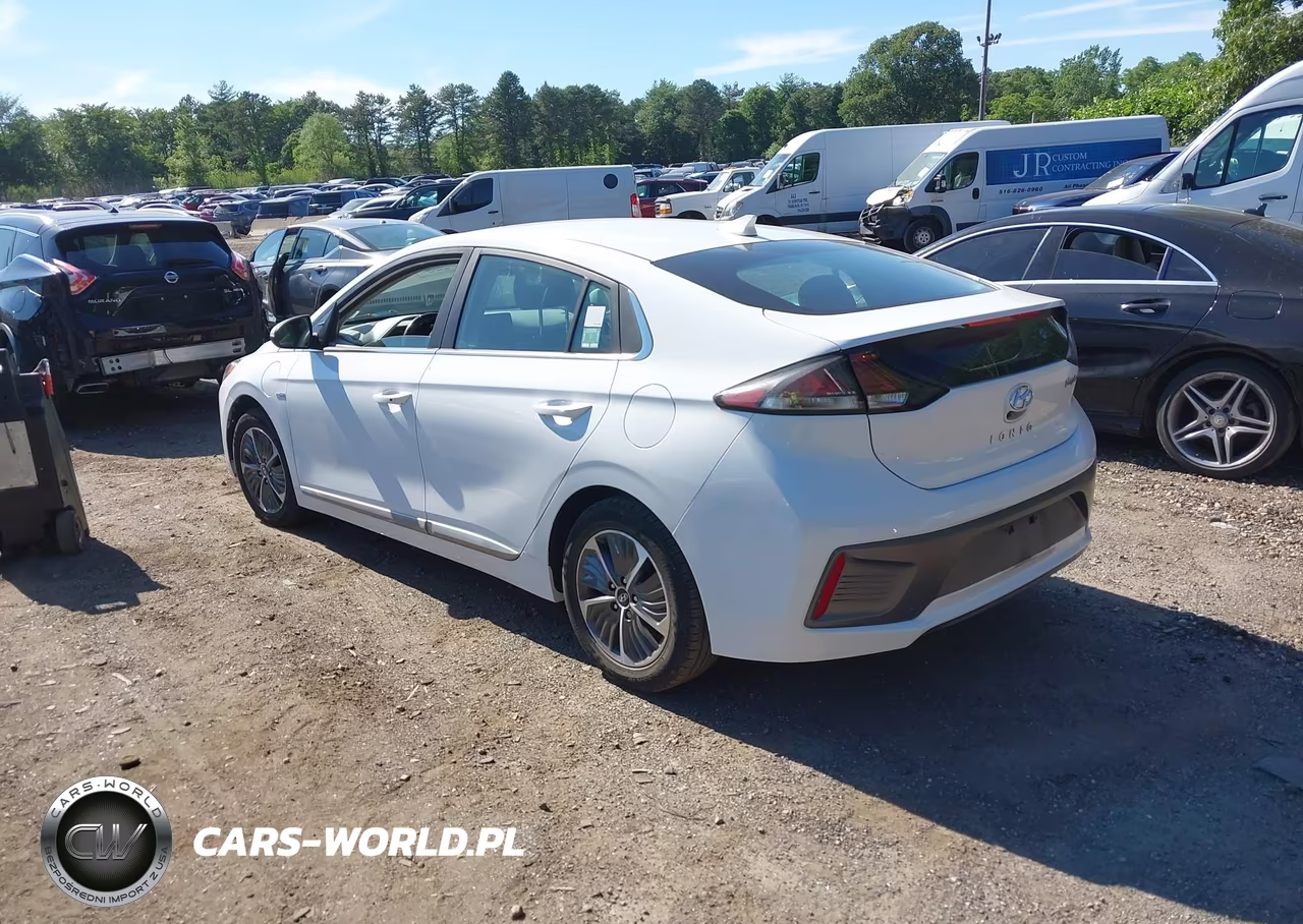 2020 Hyundai Ioniq Plug-In Hybrid Sel VIN:KMHC75LD6LU228534 - 14
