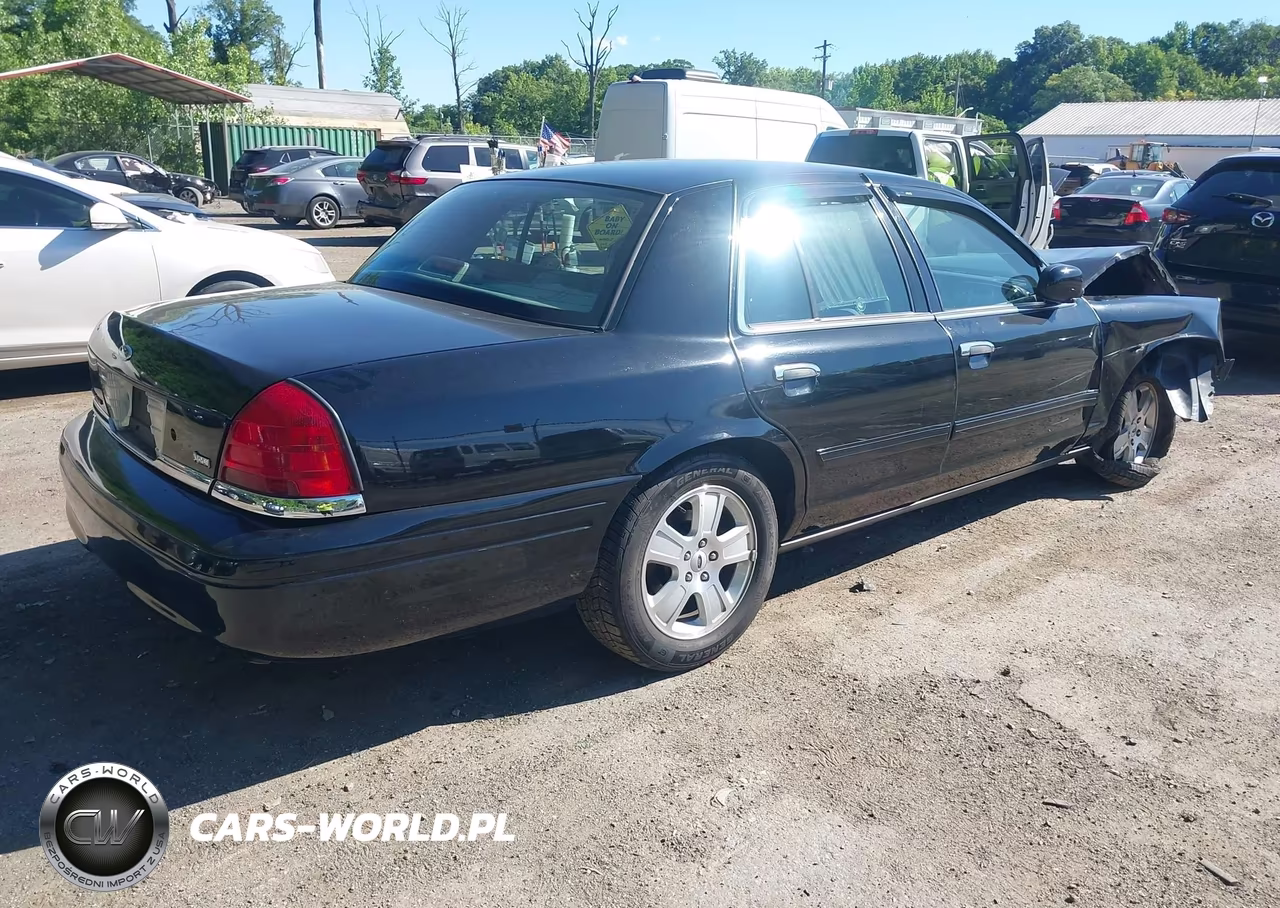 2011 Ford Crown Victoria Lx VIN:2FABP7EV8BX184616 - 4