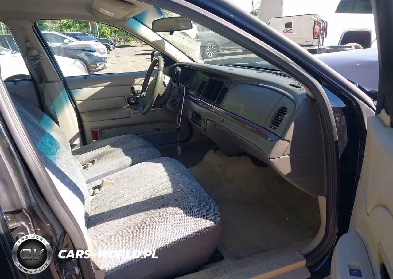 2011 Ford Crown Victoria Lx VIN:2FABP7EV8BX184616 - 5