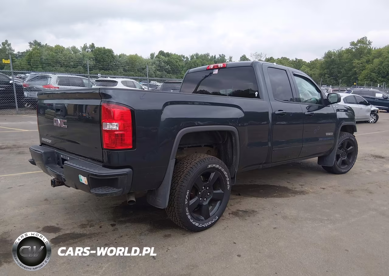 2018 GMC Sierra 1500 VIN:1GTV2LEC1JZ246105 - 4