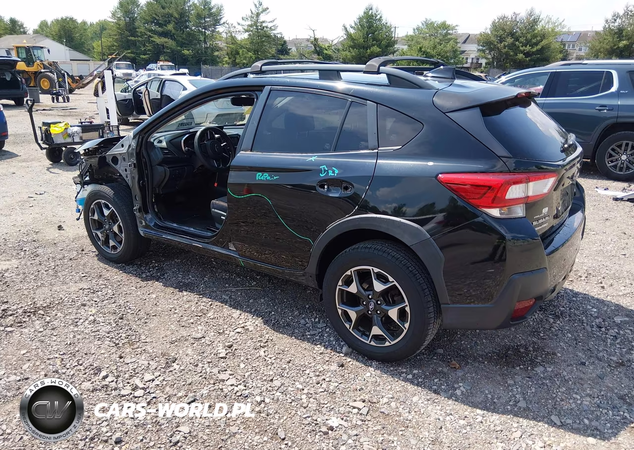 2019 Subaru Crosstrek 2.0I Premium VIN:JF2GTACC7KH290390 - 3