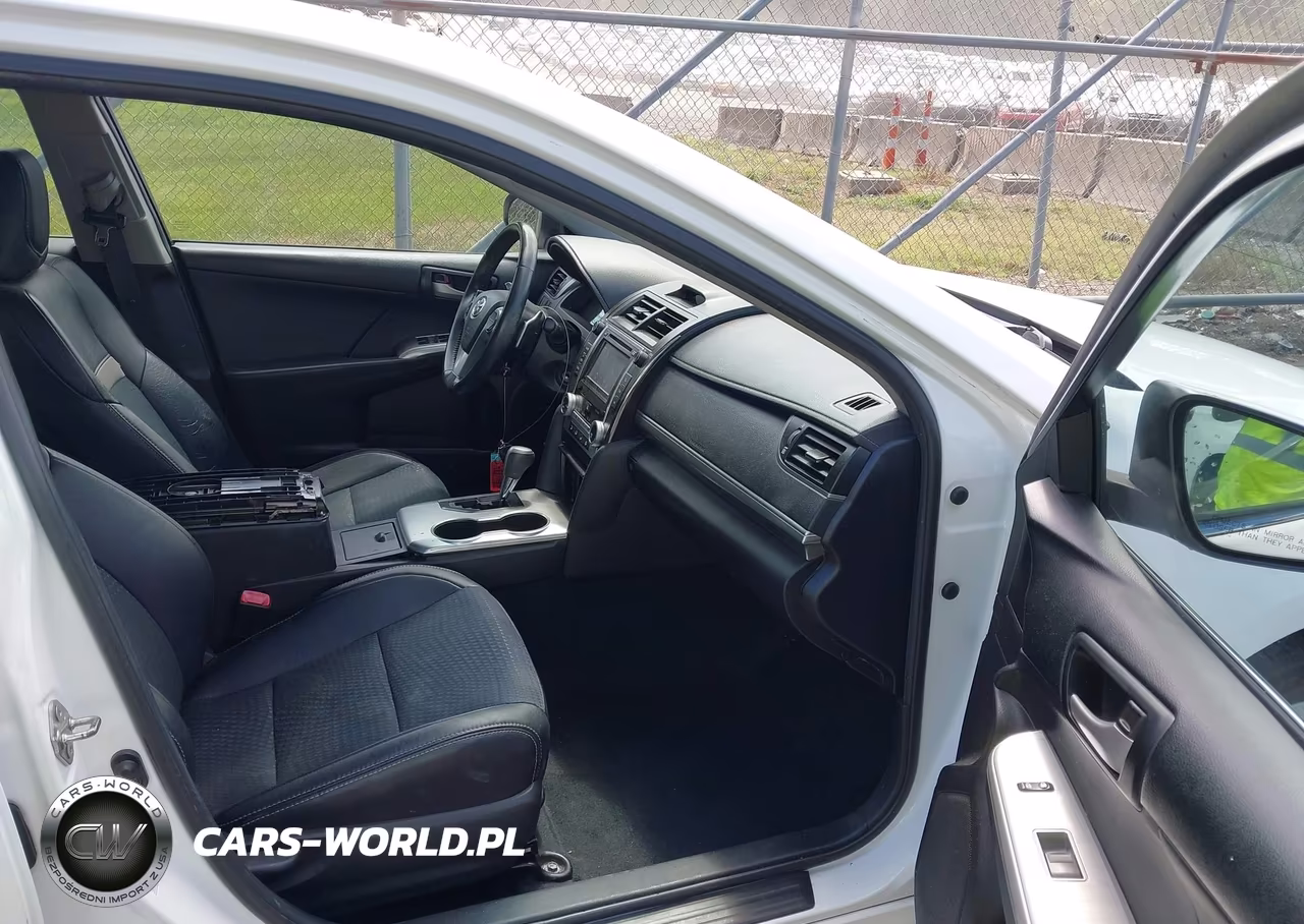 2014 Toyota Camry Se VIN:4T1BF1FK4EU346330 - 5